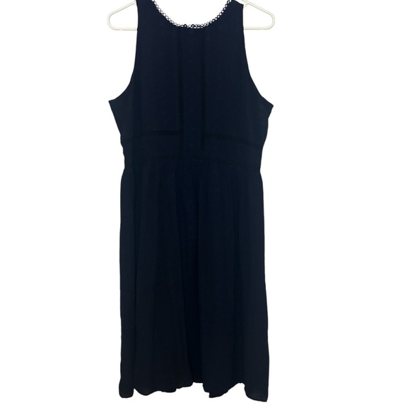 LOFT Navy Eyelet Embroidered Sleeveless Dress Size 12 - Picture 5 of 13